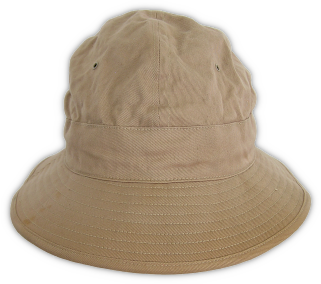 Khaki cotton field hat (specification PQD 21, 27 January 1941). This hat was approved as a stopgap replacement for the olive‐drab service hat (campaign hat) until more satisfactory headgear could be developed. It had a four‐gore crown with a vent hole in each segment. The full brim offered protection from the sun and rain and could be flipped up or down. Khaki cotton field hat (specification PQD 21, 27 January 1941). This hat was approved as a stopgap replacement for the olive‐drab service hat (campaign hat) until more satisfactory headgear could be developed. It had a four‐gore crown with a vent hole in each segment. The full brim offered protection from the sun and rain and could be flipped up or down.