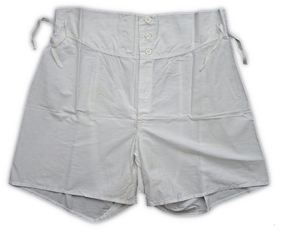 White short cotton drawers (specification QMC 6‐188B, 6 October 1936). These shorts were issued with the white sleeveless undershirt shown to the left. The garment was thigh‐length with a full seat, a single back panel, side adjusting ties, and used three 22‐ligne buttons to close the front. White short cotton drawers (specification QMC 6‐188B, 6 October 1936). These shorts were issued with the white sleeveless undershirt shown to the left. The garment was thigh‐length with a full seat, a single back panel, side adjusting ties, and used three 22‐ligne buttons to close the front.