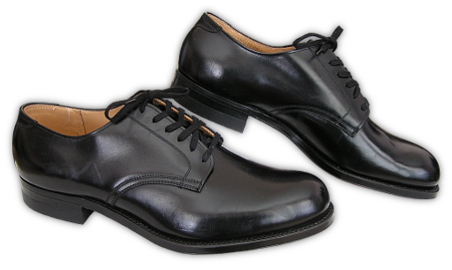 Low quarter black shoes were the standard for the dress blue uniform.  They were made in a blucher pattern of chromed calfskin and had a plain toe.  The outsoles were leather and the heel had a rubber tap.